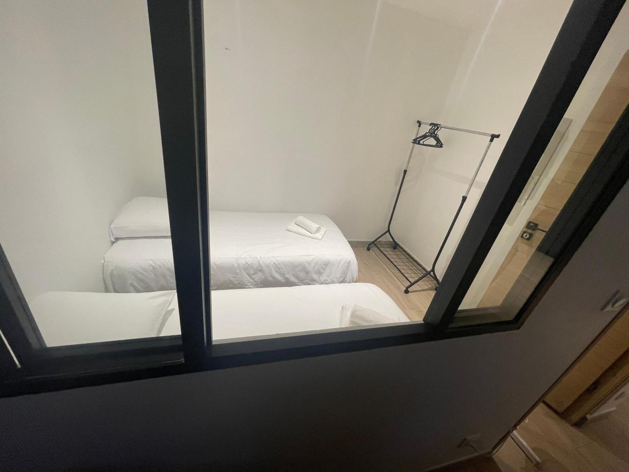 Appartement Ou Studio En Hyper Centre, Pour La Plage Et La Rue Pietonne Il Suffit De Traverser La Rue , Voir La Photo Principale Andernos-les-Bains Luaran gambar